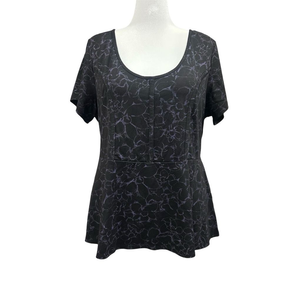 Torrid Floral Peplum Keyhole Short Sleeve Blouse Sz 3